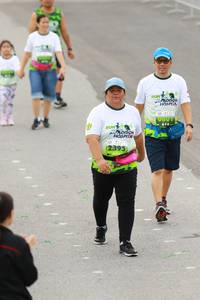 BIB: 239
                            <button type="button" onclick="openModal(3560793)" class="btn btn-primary btn-sm float-right btn-popup" data-toggle="modal" data-target=".modal-high-quality">
                        <i class="fas fa-shopping-cart"></i> Add to Cart
                    </button>
                                            <button type="button" onclick="isThisMe(3560793, true)" class="btn btn-success btn-sm float-right btn-popup btn-isme hidden" data-toggle="tooltip" data-placement="bottom" title="นี่คือรูปของคุณใช่ไหม คลิกที่นี่เพื่อเอาเข้าอัลบั้ม">
                        <i class="fas fa-plus"></i> Add to album
                    </button>
                    <button type="button" onclick="isThisMe(3560793, false)" class="btn btn-warning btn-sm float-right btn-popup btn-isnotme hidden">
                        <i class="fas fa-ban"></i> Remove from album
                    </button>